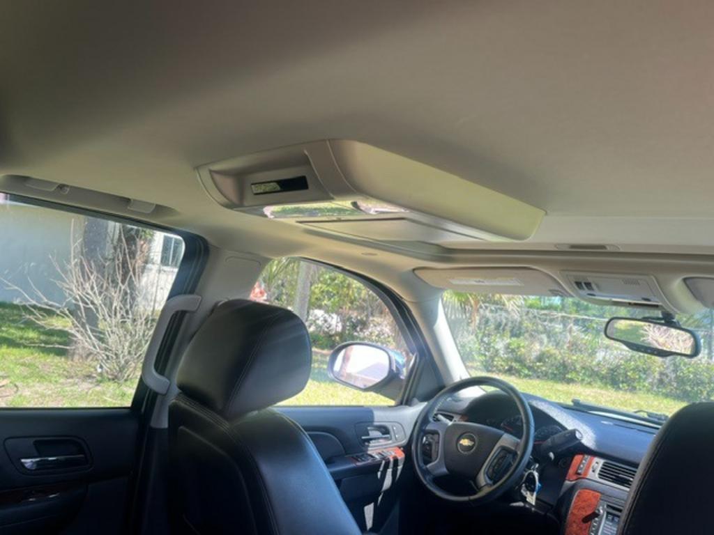 2013 Chevrolet Avalanche LT - Photo 9