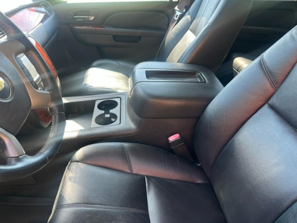 2013 Chevrolet Avalanche LT - Photo 6